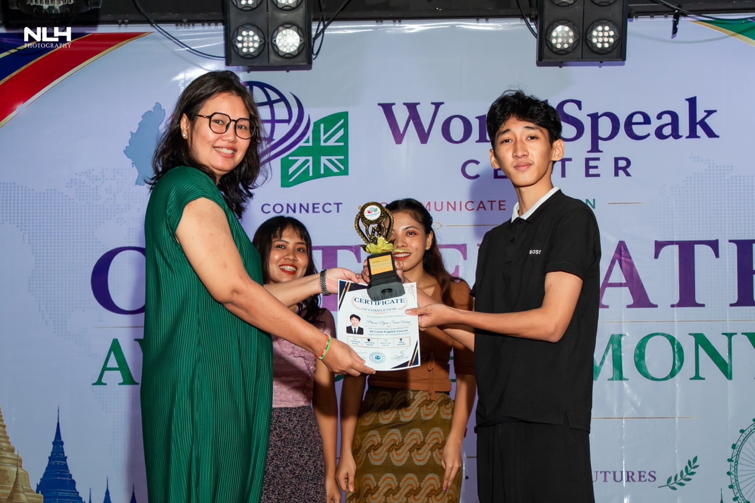 WorldSpeak Center award ceremony — photo 1