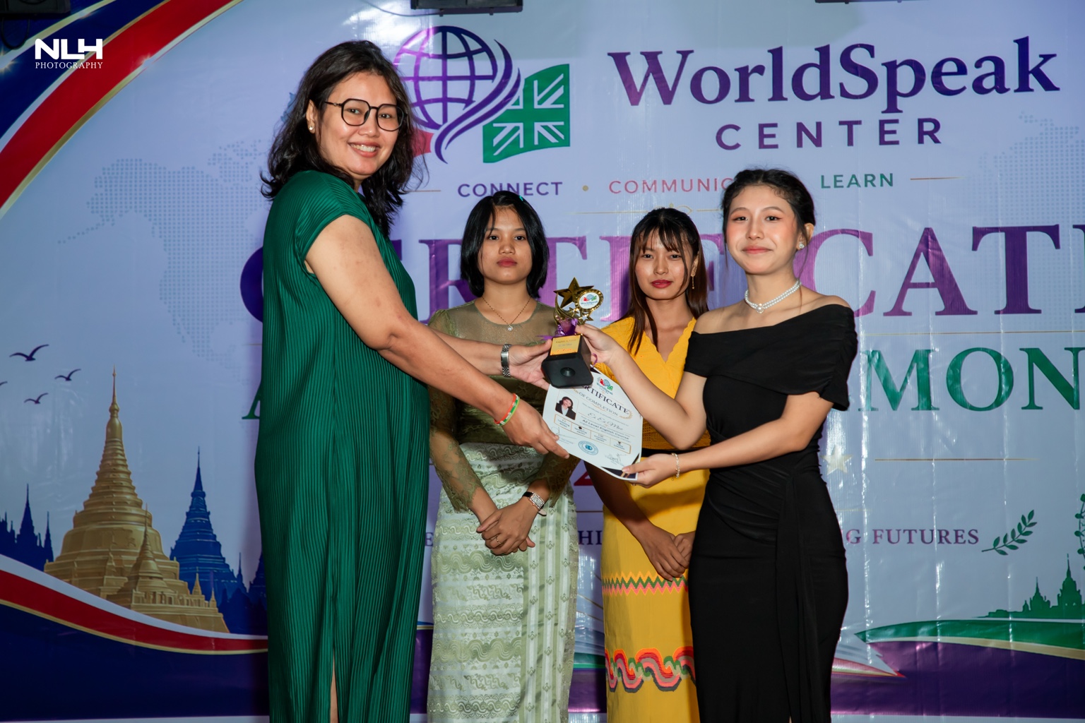 WorldSpeak Center award ceremony — photo 2