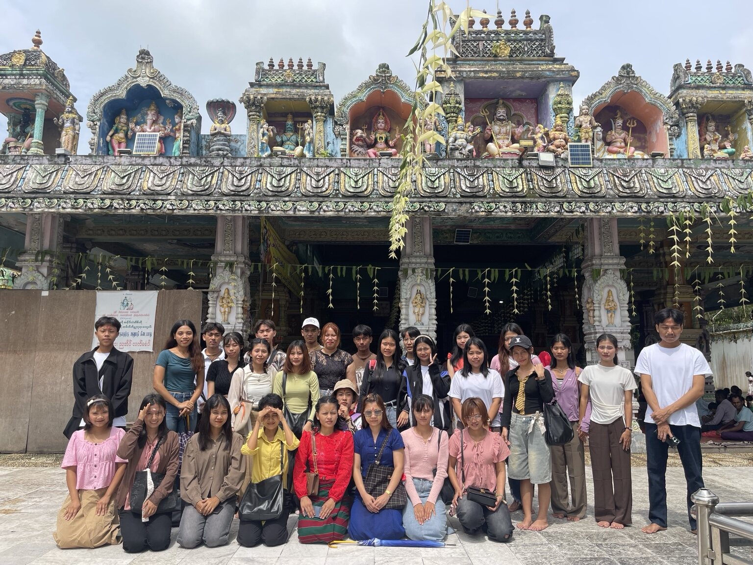 WorldSpeak students visiting a temple on their school trip